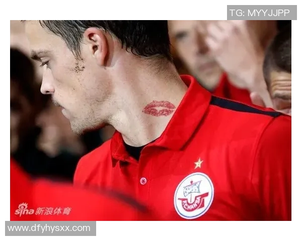 足球明星同款纹身图案解析让你的纹身与偶像同样闪耀与个性